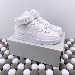 NikeAir Force 1 Mid .07 AF1(A45)