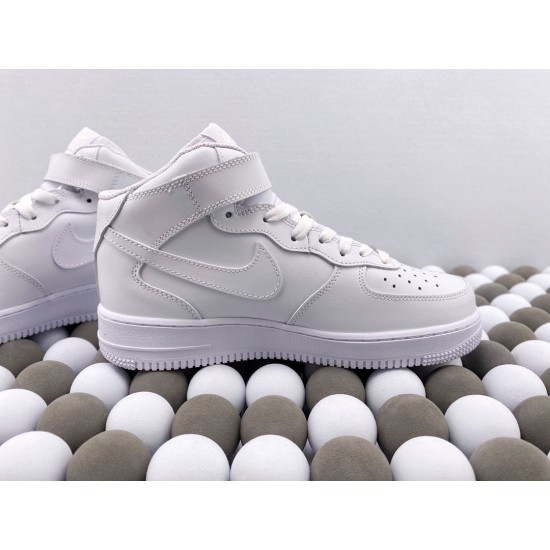 NikeAir Force 1 Mid .07 AF1(A45)