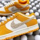 Nike Dunk Low "Safari Swoosh"（K14)