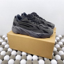 AD YEEZY BOOST 700 v2(Y71)