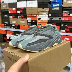 ADIDASYeezy Boost 700 “Teal Blue”（Y79)