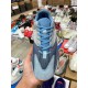 Adidas Yeezy 700 Boost “Carbon Blue”（Y89)