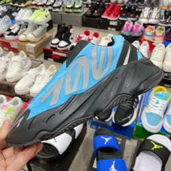 Adidas Yeezy 700 MNVN 3M（Y75)