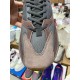 Adidas Yeezy Boost 700 “Mauve”（Y88)