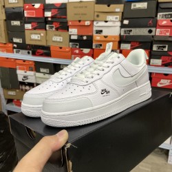 Air Force 1 Low ’07（NA28）