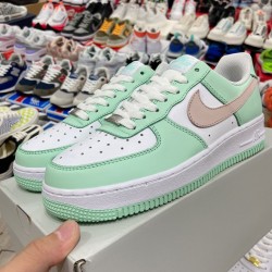 Nike Air Force 1 '07(NA169)