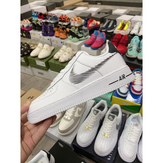 Nike Air Force 1 07（NA139） 