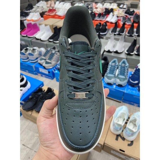 Nike Air Force 1 Low（NA159)