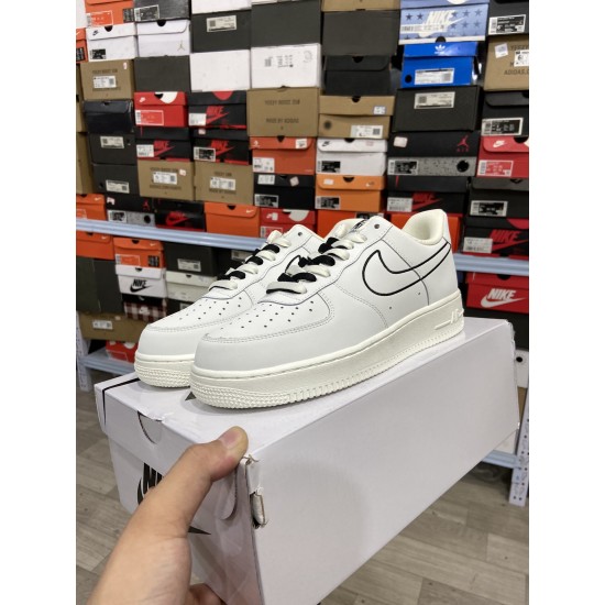 Nike Air Force 1 Low（NA19）