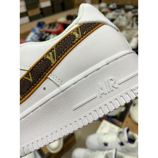 Nike Air Force 1 Low（NA37)