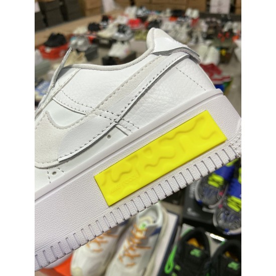 Nike Air Force 1 Low（NA57)