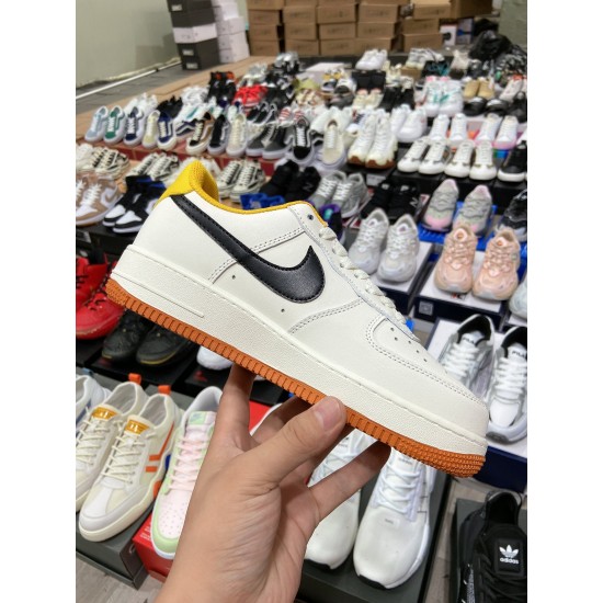 Nike Air Force 1 Low（NA64)