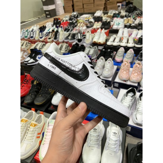 Nike Air Force 1 Low（NA65)