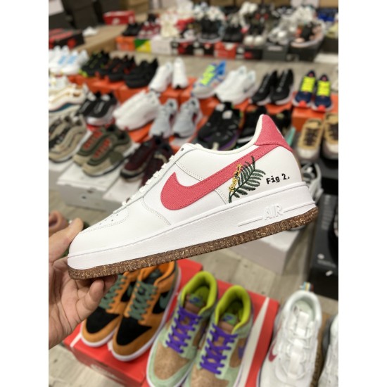 Nike Air Force 1'07 LV8（NA04）