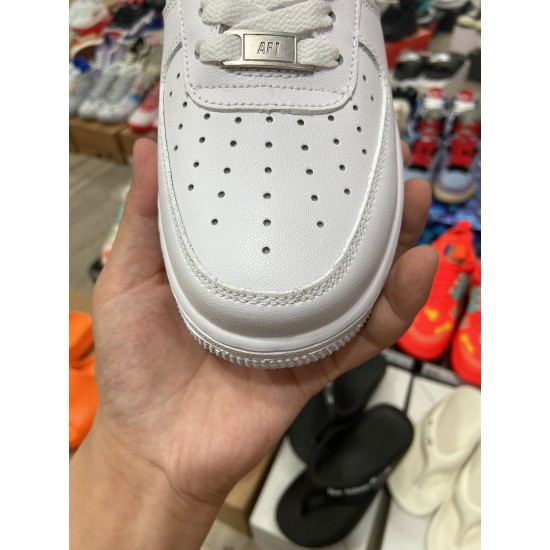 Nike Air Force 1（NA104)